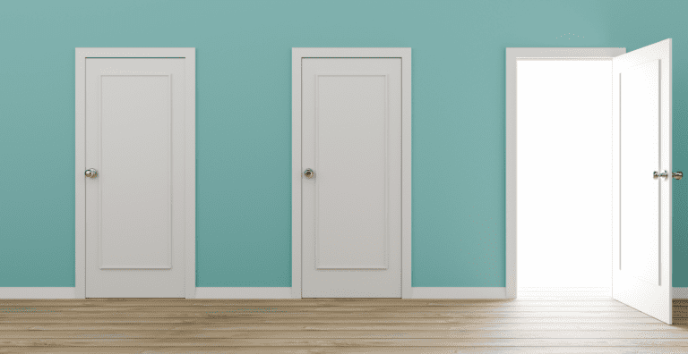 Navigating Corporate Chaos: Turning a Layoff into a Launchpad for Success 4 1706733657136